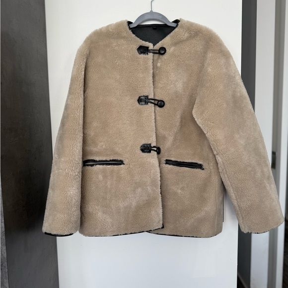 Mango Tan Shearling Jacket Cozy and Stylish - Picture 7 of 10